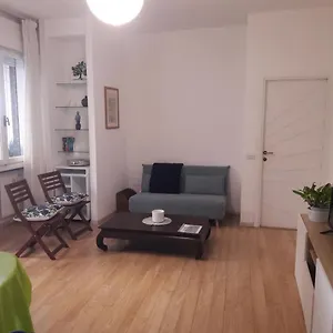  Appartamento Rizzola Casa E Per Vacanze Italia
